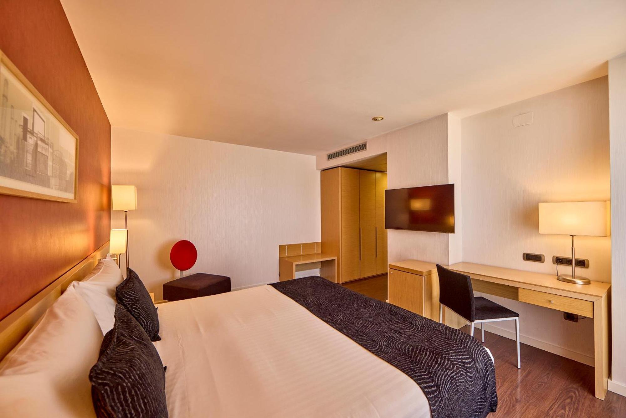 Civis Luz Castellon 4*S Ξενοδοχείο Καστεγιόν δε λα Πλάνα Εξωτερικό φωτογραφία