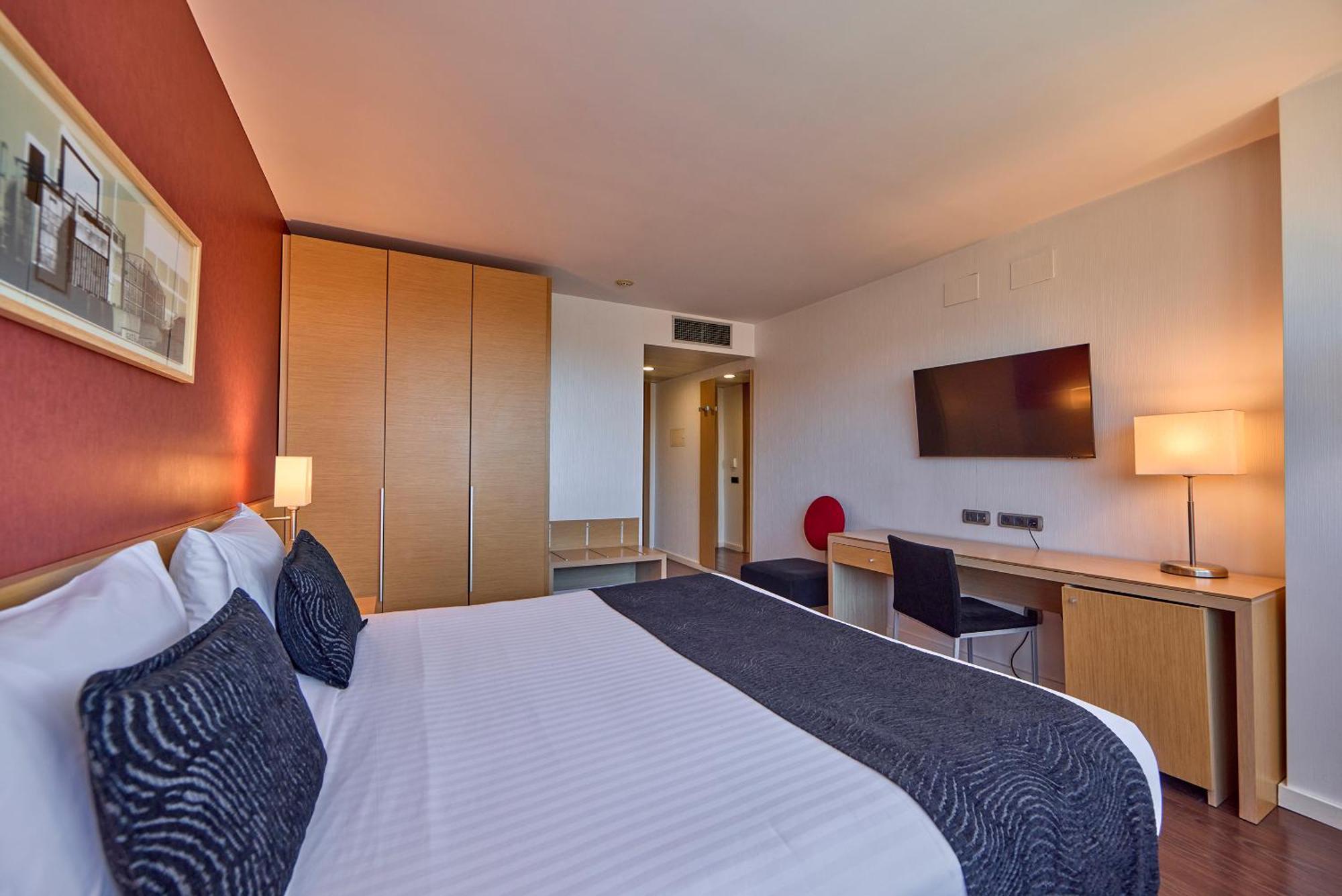 Civis Luz Castellon 4*S Ξενοδοχείο Καστεγιόν δε λα Πλάνα Εξωτερικό φωτογραφία